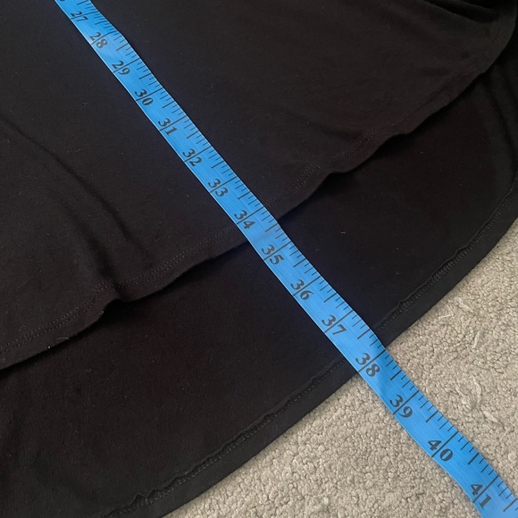 FIGWOOD Cap Sleeve Trapeze Black Dress - Picture 6 of 9